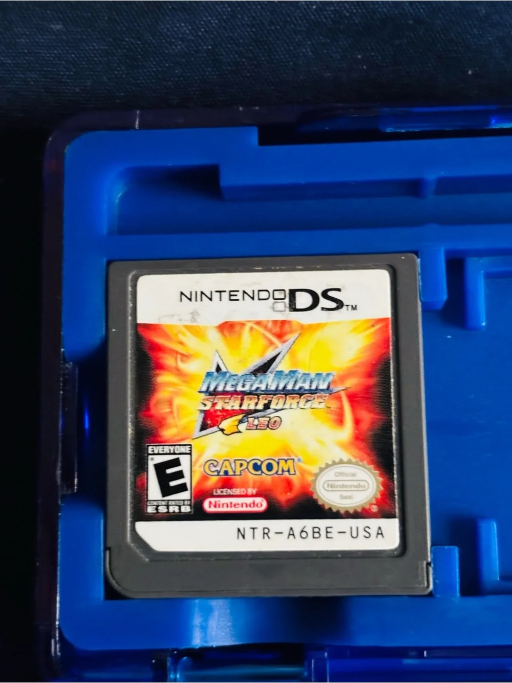 Official Nintendo Luigi DS game case. Includes Megaman Starforce LEO.